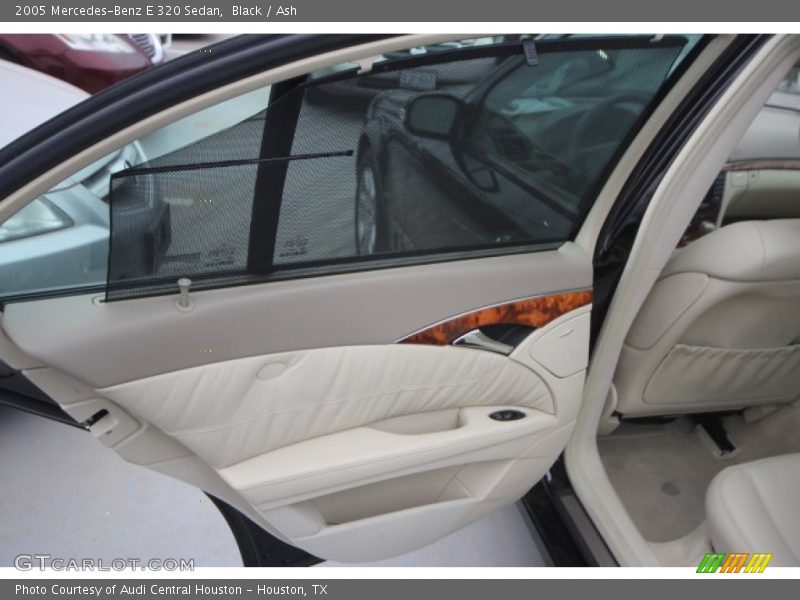 Black / Ash 2005 Mercedes-Benz E 320 Sedan