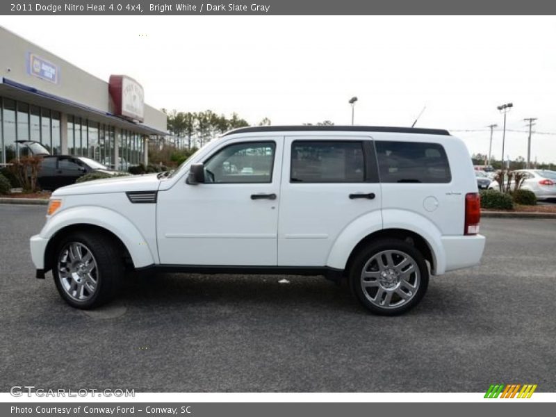 Bright White / Dark Slate Gray 2011 Dodge Nitro Heat 4.0 4x4