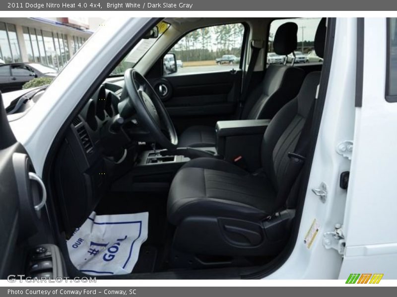 Bright White / Dark Slate Gray 2011 Dodge Nitro Heat 4.0 4x4