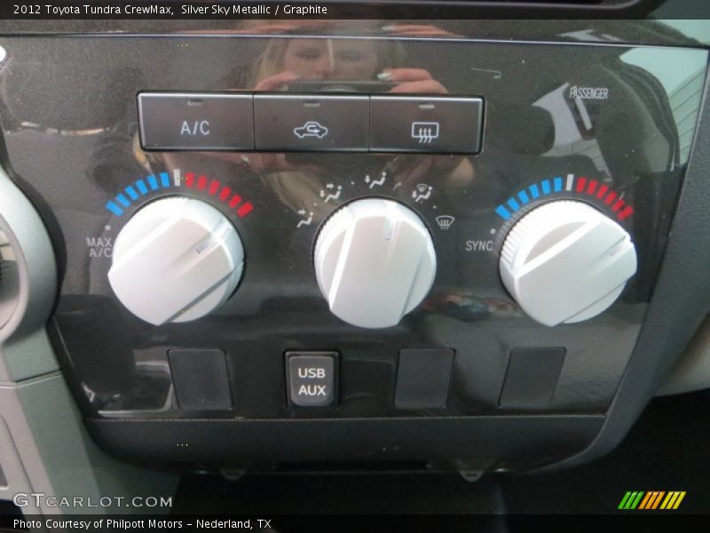 Silver Sky Metallic / Graphite 2012 Toyota Tundra CrewMax