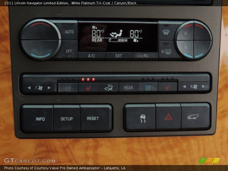 White Platinum Tri-Coat / Canyon/Black 2011 Lincoln Navigator Limited Edition