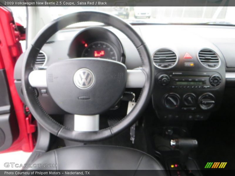 Salsa Red / Black 2009 Volkswagen New Beetle 2.5 Coupe