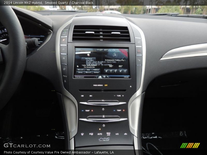 Controls of 2014 MKZ Hybrid