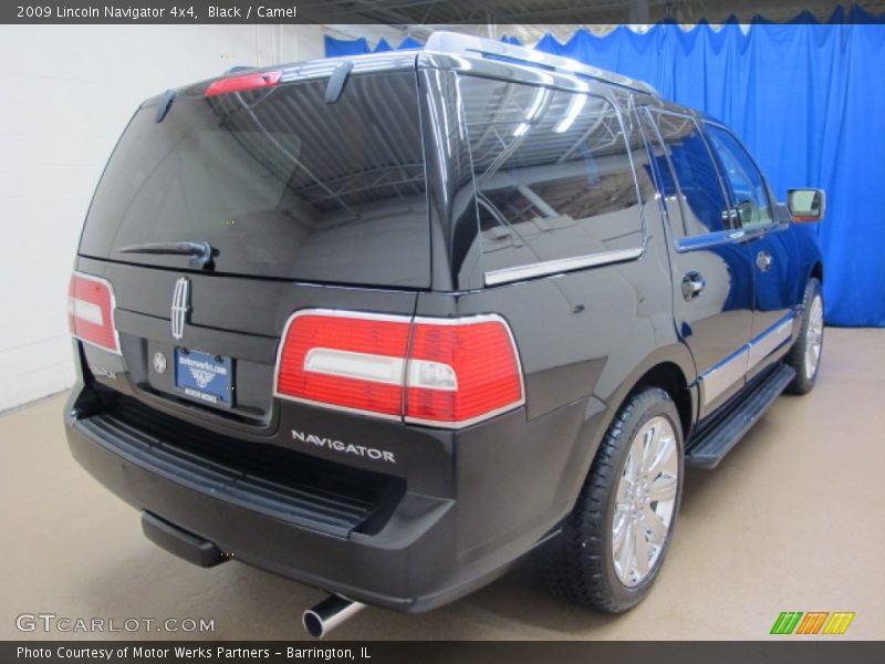 Black / Camel 2009 Lincoln Navigator 4x4