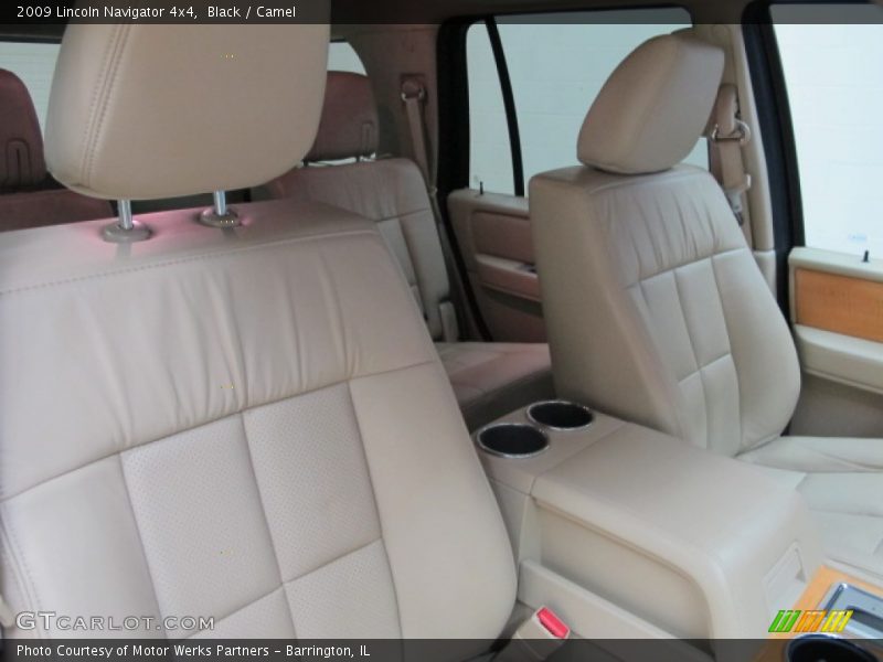 Black / Camel 2009 Lincoln Navigator 4x4