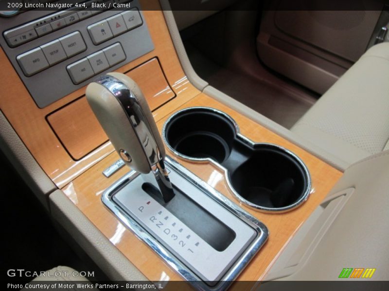 Black / Camel 2009 Lincoln Navigator 4x4