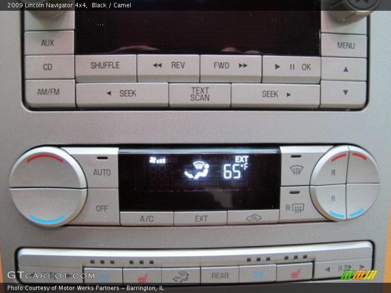 Black / Camel 2009 Lincoln Navigator 4x4