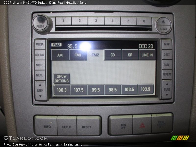Dune Pearl Metallic / Sand 2007 Lincoln MKZ AWD Sedan