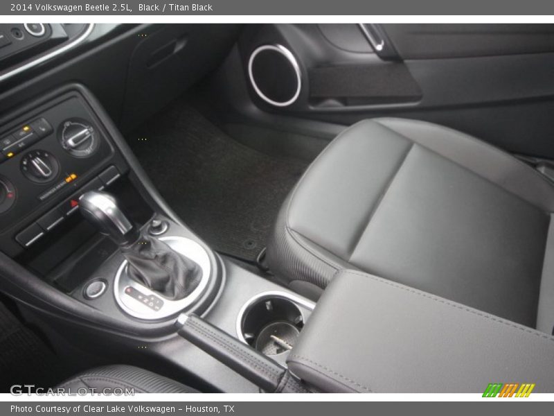Black / Titan Black 2014 Volkswagen Beetle 2.5L