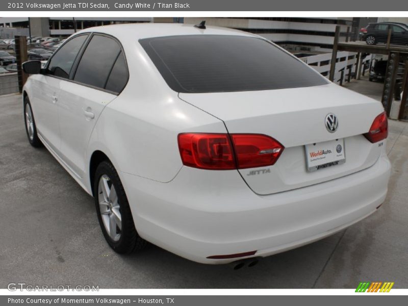 Candy White / Titan Black 2012 Volkswagen Jetta TDI Sedan