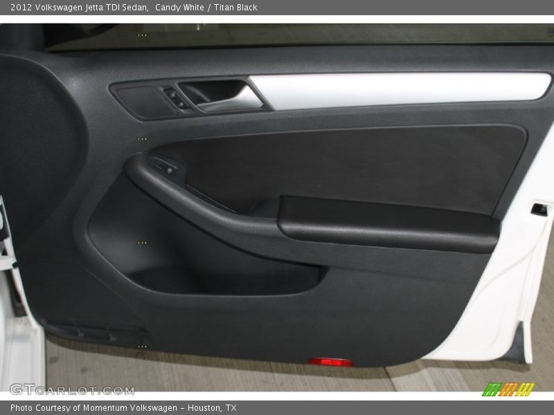Candy White / Titan Black 2012 Volkswagen Jetta TDI Sedan