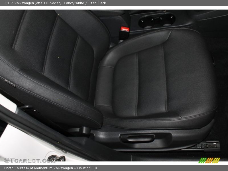 Candy White / Titan Black 2012 Volkswagen Jetta TDI Sedan