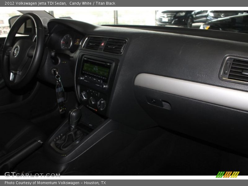 Candy White / Titan Black 2012 Volkswagen Jetta TDI Sedan