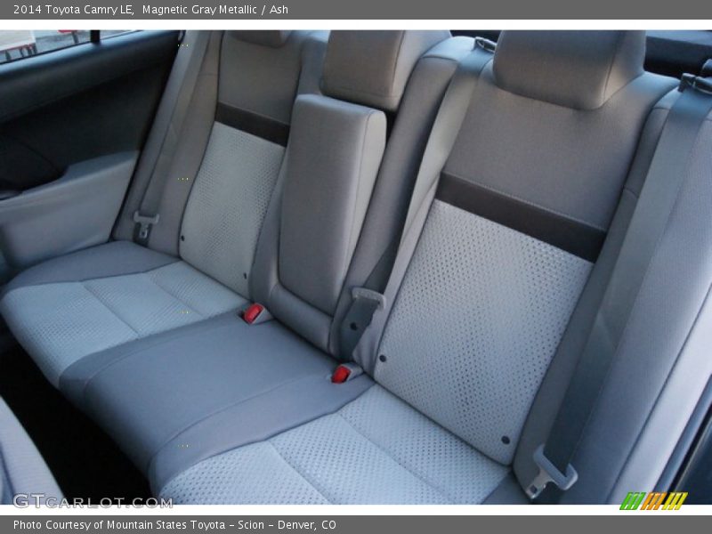 Magnetic Gray Metallic / Ash 2014 Toyota Camry LE