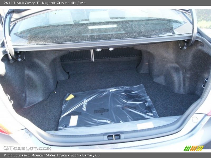 Magnetic Gray Metallic / Ash 2014 Toyota Camry LE