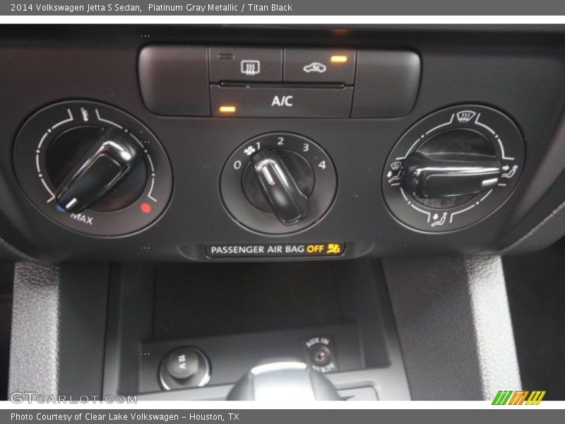Platinum Gray Metallic / Titan Black 2014 Volkswagen Jetta S Sedan