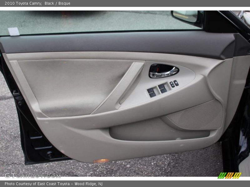 Black / Bisque 2010 Toyota Camry