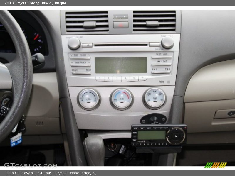Black / Bisque 2010 Toyota Camry