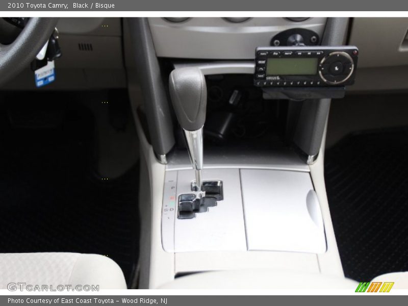Black / Bisque 2010 Toyota Camry