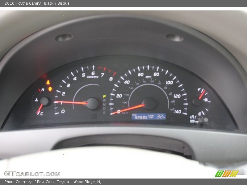 Black / Bisque 2010 Toyota Camry