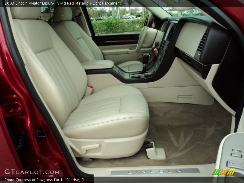 Vivid Red Metallic / Light Parchment 2003 Lincoln Aviator Luxury