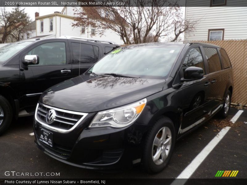 Nocturne Black Metallic / Aero Gray 2010 Volkswagen Routan SEL
