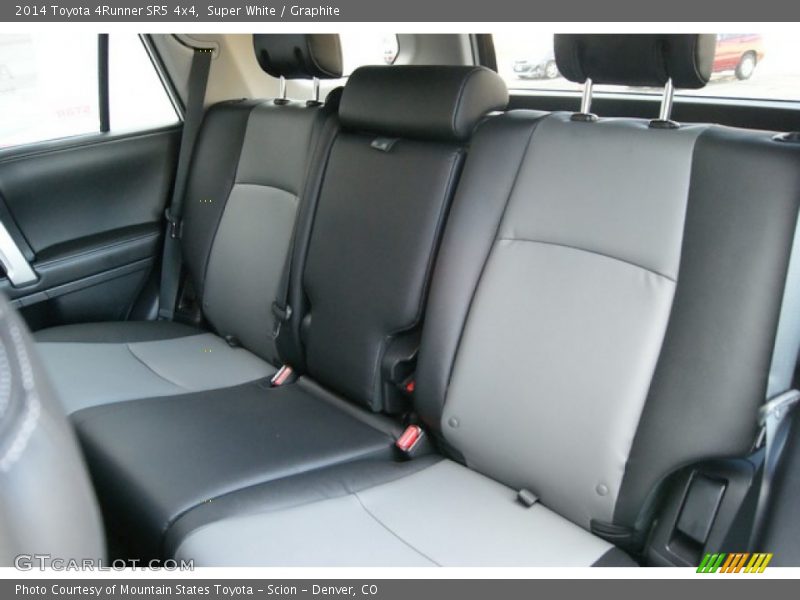 Super White / Graphite 2014 Toyota 4Runner SR5 4x4