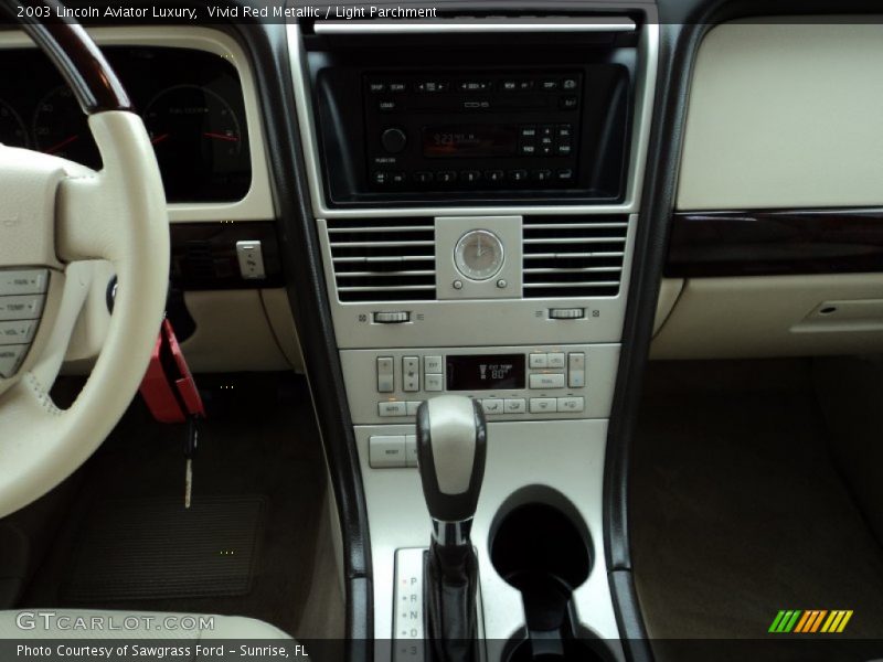 Vivid Red Metallic / Light Parchment 2003 Lincoln Aviator Luxury