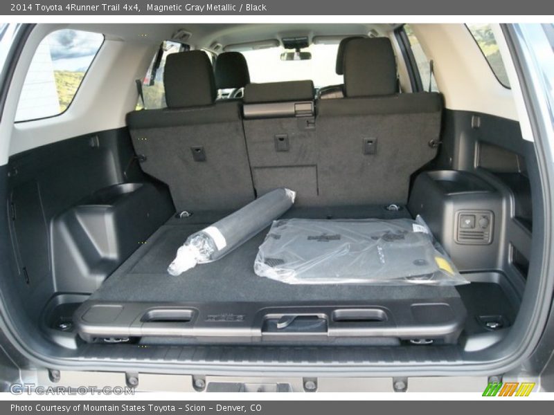 Magnetic Gray Metallic / Black 2014 Toyota 4Runner Trail 4x4