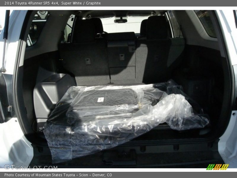 Super White / Graphite 2014 Toyota 4Runner SR5 4x4