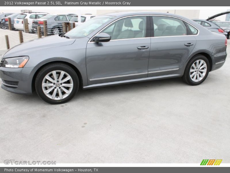 Platinum Gray Metallic / Moonrock Gray 2012 Volkswagen Passat 2.5L SEL