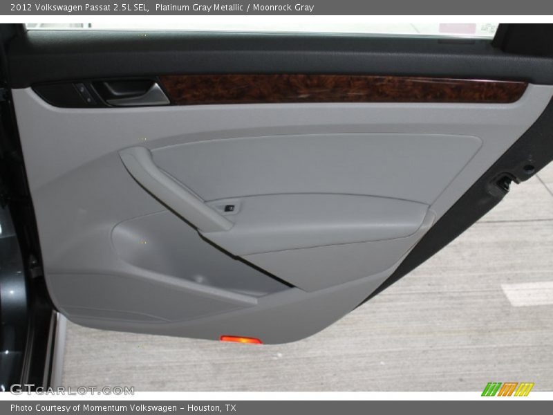 Platinum Gray Metallic / Moonrock Gray 2012 Volkswagen Passat 2.5L SEL