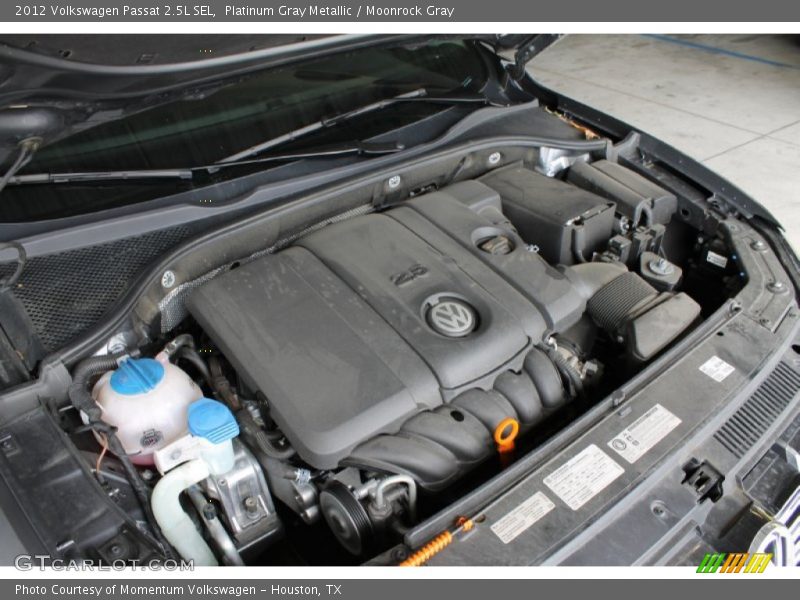 Platinum Gray Metallic / Moonrock Gray 2012 Volkswagen Passat 2.5L SEL