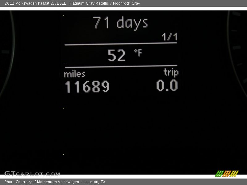 Platinum Gray Metallic / Moonrock Gray 2012 Volkswagen Passat 2.5L SEL