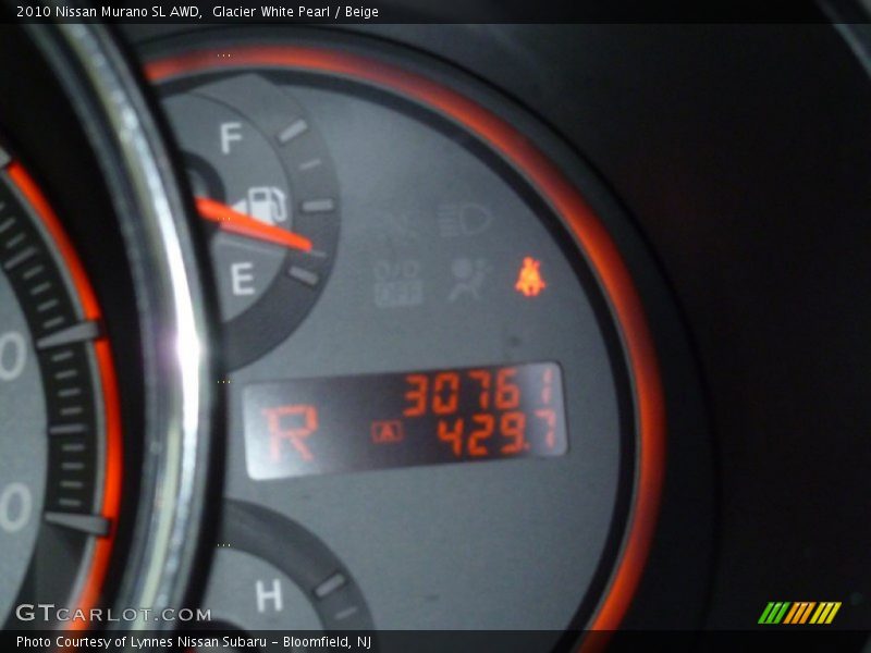 Glacier White Pearl / Beige 2010 Nissan Murano SL AWD