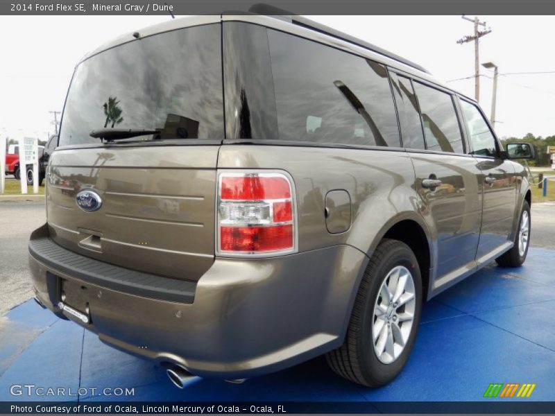 Mineral Gray / Dune 2014 Ford Flex SE