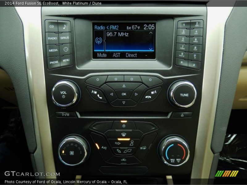 White Platinum / Dune 2014 Ford Fusion SE EcoBoost