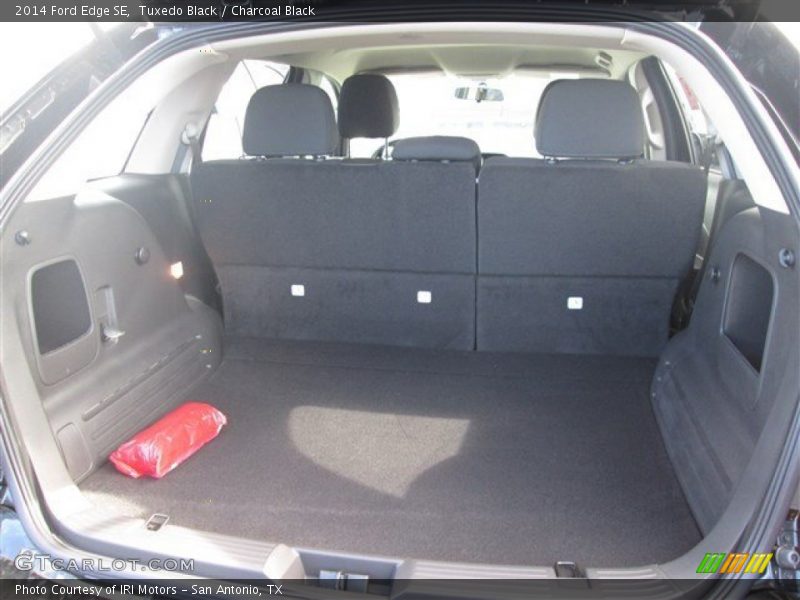 Tuxedo Black / Charcoal Black 2014 Ford Edge SE