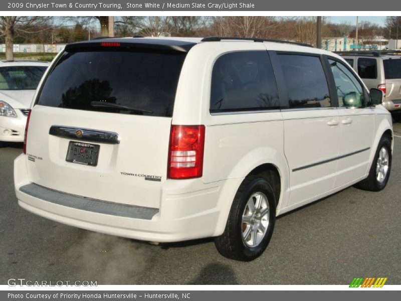 Stone White / Medium Slate Gray/Light Shale 2009 Chrysler Town & Country Touring