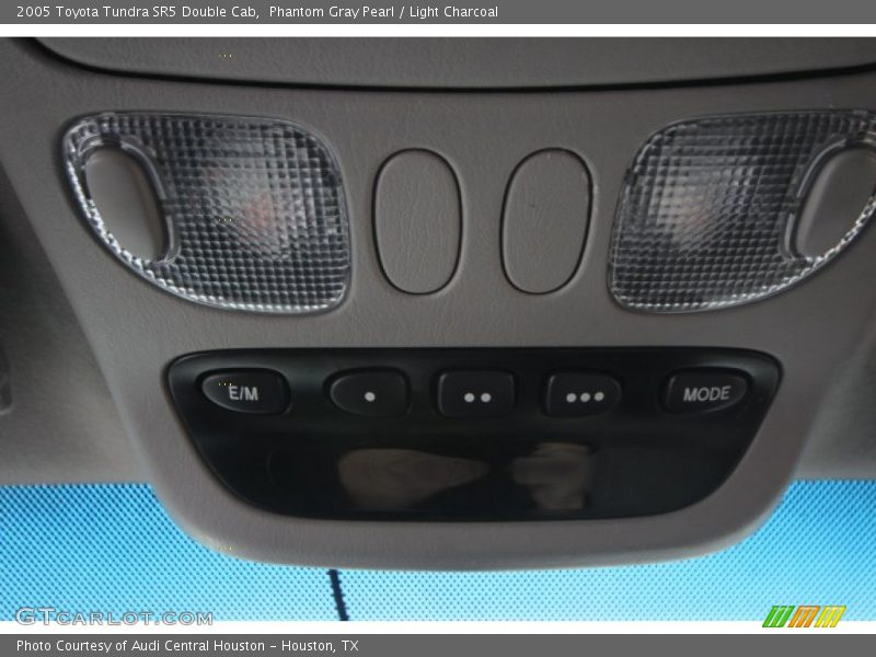 Phantom Gray Pearl / Light Charcoal 2005 Toyota Tundra SR5 Double Cab