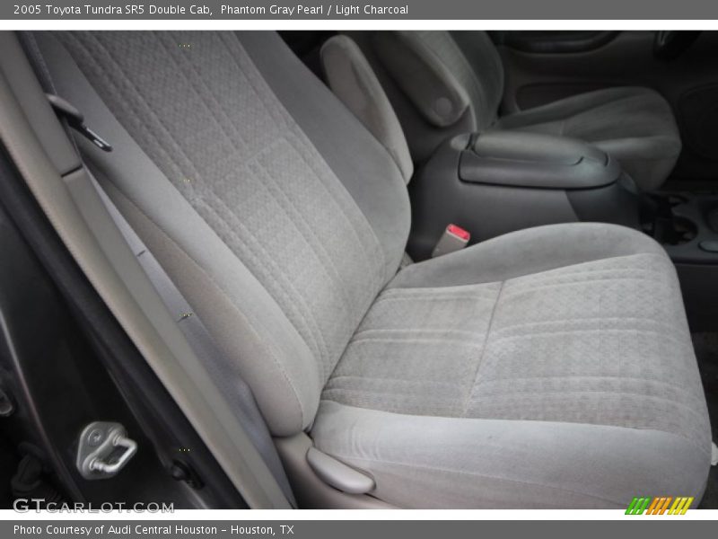Phantom Gray Pearl / Light Charcoal 2005 Toyota Tundra SR5 Double Cab