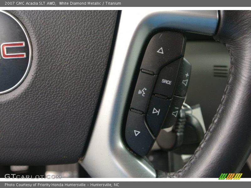 White Diamond Metallic / Titanium 2007 GMC Acadia SLT AWD