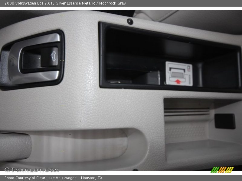 Silver Essence Metallic / Moonrock Gray 2008 Volkswagen Eos 2.0T