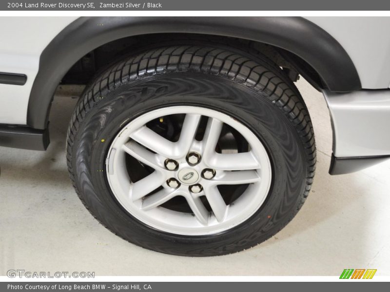 Zambezi Silver / Black 2004 Land Rover Discovery SE