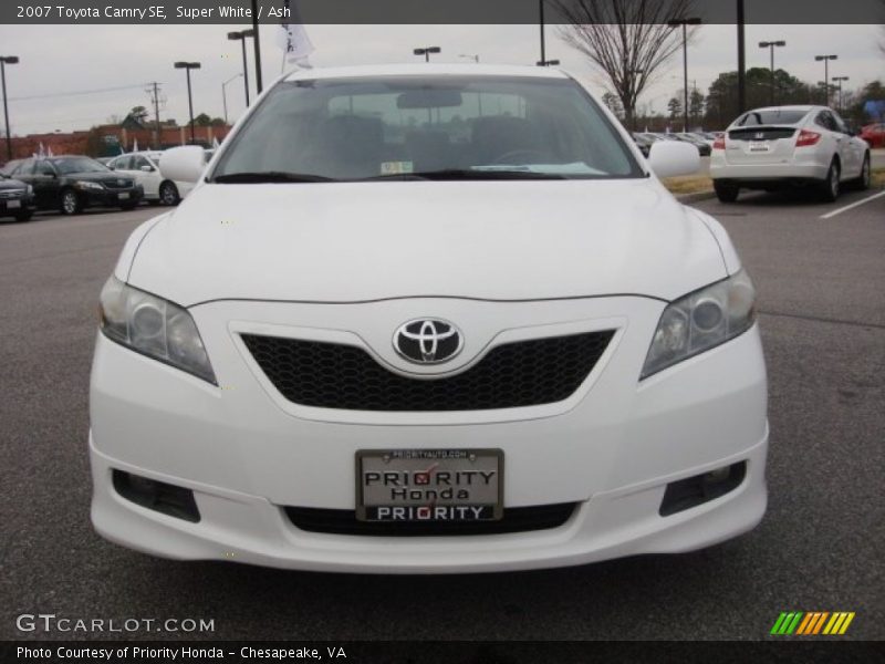 Super White / Ash 2007 Toyota Camry SE