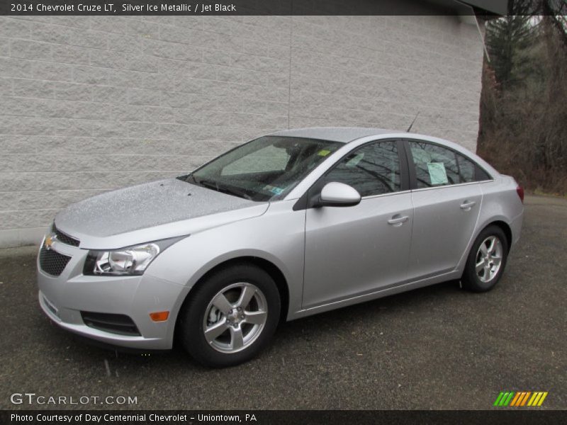 Silver Ice Metallic / Jet Black 2014 Chevrolet Cruze LT