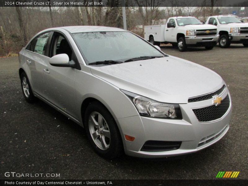 Silver Ice Metallic / Jet Black 2014 Chevrolet Cruze LT