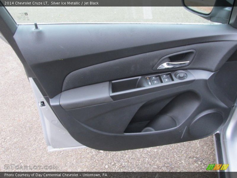 Silver Ice Metallic / Jet Black 2014 Chevrolet Cruze LT