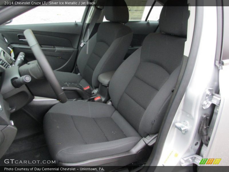 Silver Ice Metallic / Jet Black 2014 Chevrolet Cruze LT