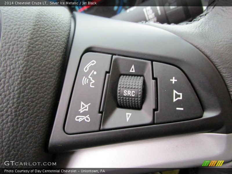 Silver Ice Metallic / Jet Black 2014 Chevrolet Cruze LT